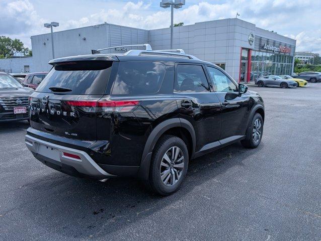 Photo of 2025 Black Nissan Pathfinder