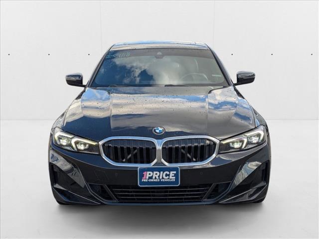 Photo of 2023 Black Sapphire Metallic BMW 330