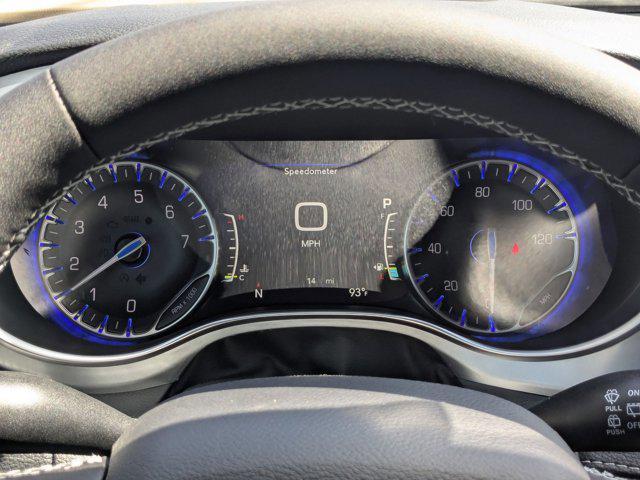 Photo of 2025 Fathom Blue Pearl-Coat Exterior Paint Chrysler Pacifica