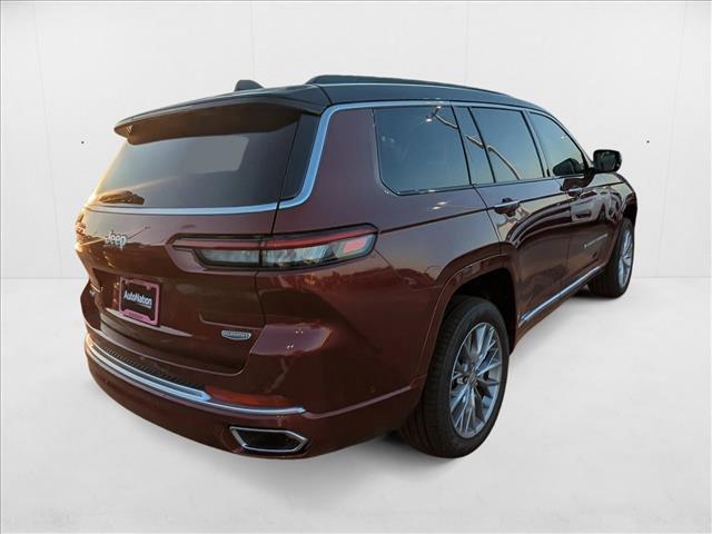Photo of 2025 Velvet Red Pearl-Coat Exterior Paint Jeep Grand Cherokee