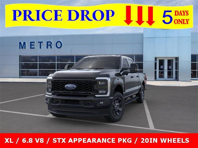 Photo of 2025 Agate Black Metallic Ford F-250