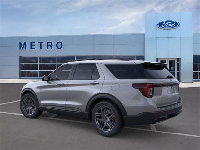 Photo of 2025 Gray Ford Explorer