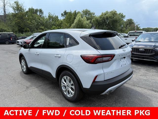 Photo of 2025 Space Silver Metallic Ford Escape