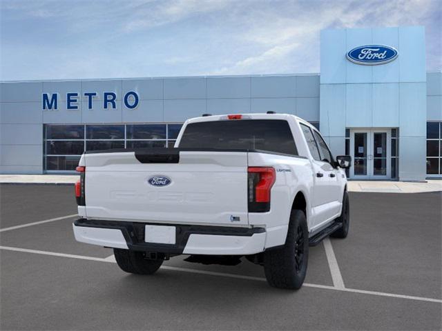 Photo of 2025 Oxford White Ford F-150 Lightning