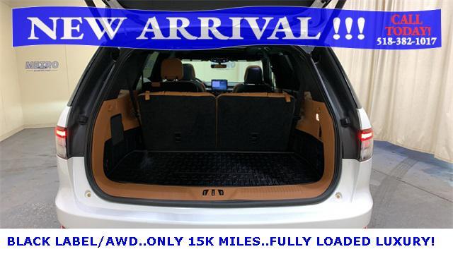 Photo of 2024 Pristine White Metallic Tri-Coat Lincoln Aviator