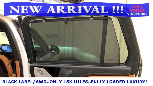 Photo of 2024 Pristine White Metallic Tri-Coat Lincoln Aviator
