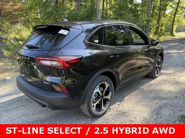 Photo of 2025 Agate Black Metallic Ford Escape