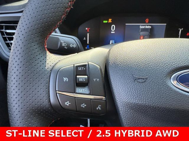 Photo of 2025 Agate Black Metallic Ford Escape