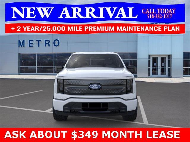 Photo of 2025 Oxford White Ford F-150 Lightning