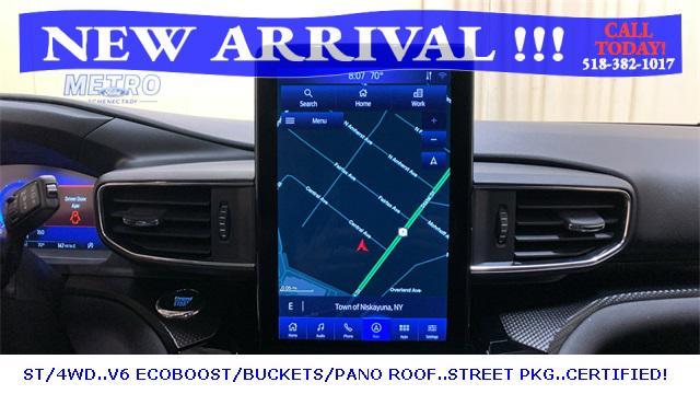 Photo of 2022 White Metallic Ford Explorer