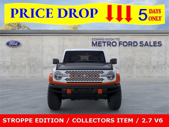 Photo of 2025 Oxford White Ford Bronco