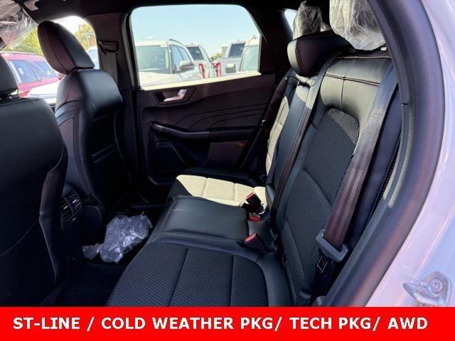 Photo of 2025 Space Silver Metallic Ford Escape