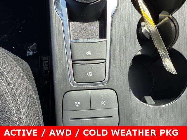 Photo of 2025 Oxford White Ford Escape