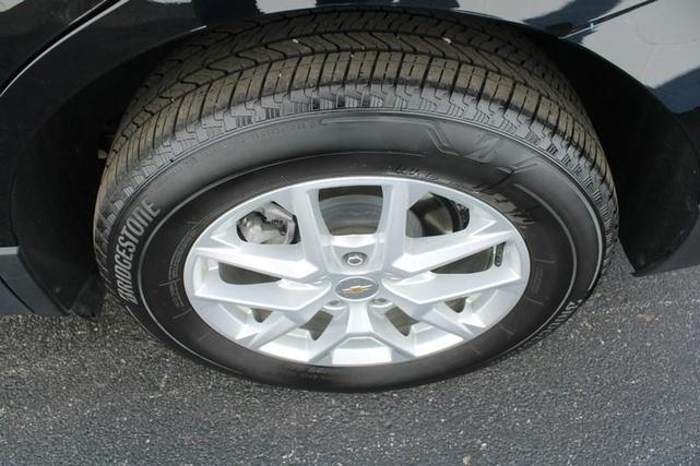 Photo of 2024 Mosaic Black Metallic Chevrolet Equinox