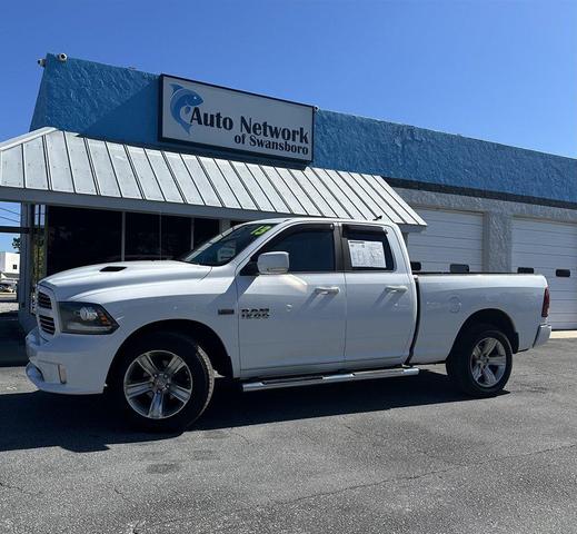 Photo of 2013 Bright White Clearcoat RAM 1500