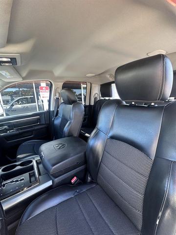Photo of 2013 Bright White Clearcoat RAM 1500