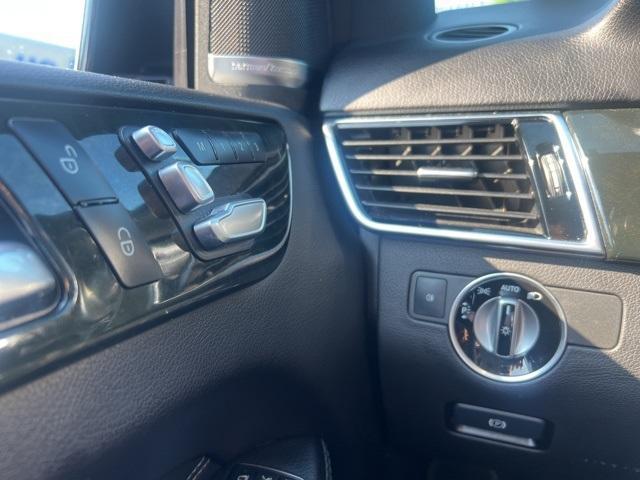 Photo of 2018 Black Mercedes-Benz GLE 350