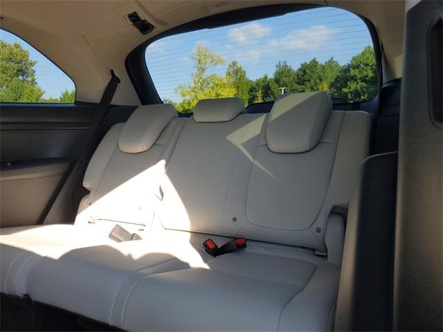 Photo of 2026 Solar Silver Metallic Honda Odyssey