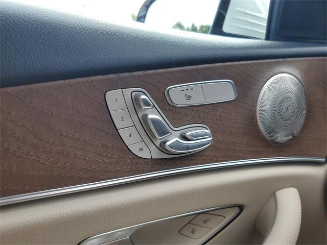 Photo of 2022 Polar White Mercedes-Benz E-Class