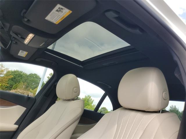 Photo of 2022 Polar White Mercedes-Benz E-Class