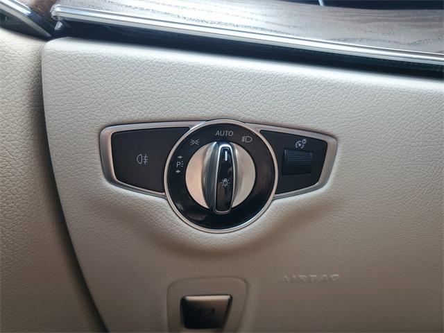 Photo of 2022 Polar White Mercedes-Benz E-Class