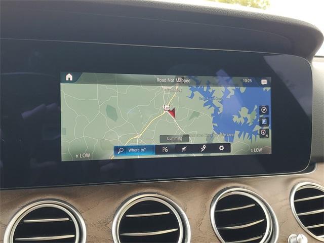 Photo of 2022 Polar White Mercedes-Benz E-Class