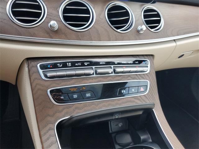 Photo of 2022 Polar White Mercedes-Benz E-Class