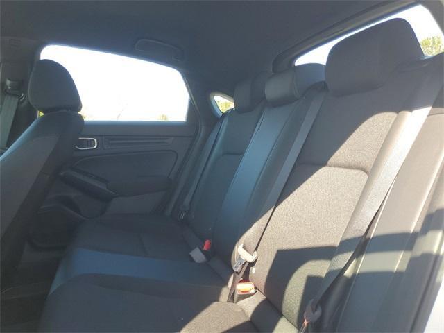 Photo of 2025 Platinum White Pearl Honda Civic