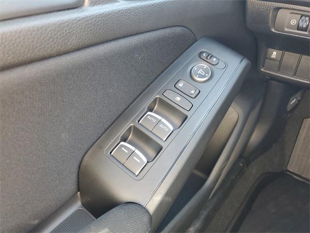 Photo of 2025 Platinum White Pearl Honda Civic