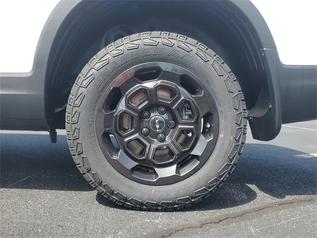 Photo of 2025 Platinum White Pearl Honda Ridgeline