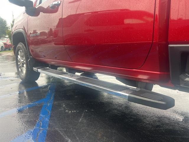 Photo of 2022 Cherry Red Tintcoat Chevrolet Silverado 3500