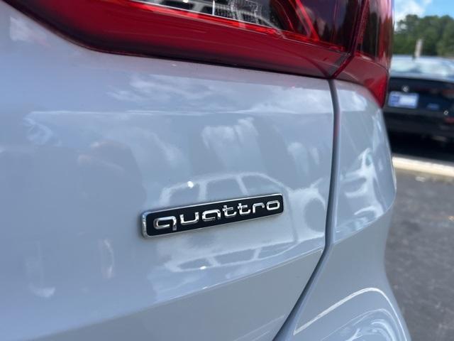 Photo of 2022 Glacier White Metallic Audi Q3