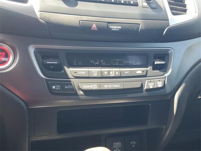 Photo of 2019 Crystal Black Pearl Honda Ridgeline