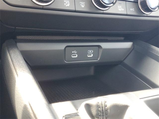 Photo of 2025 Crystal Black Pearl Honda Accord