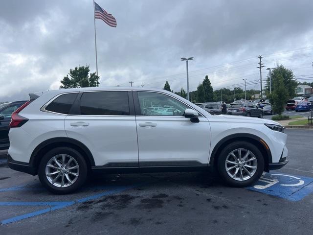 Photo of 2023 Platinum White Pearl Honda CR-V