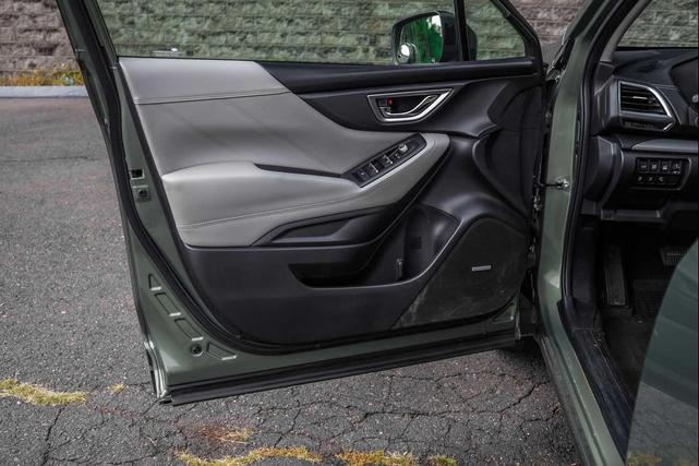Photo of 2019 Jasper Green Metallic Subaru Forester