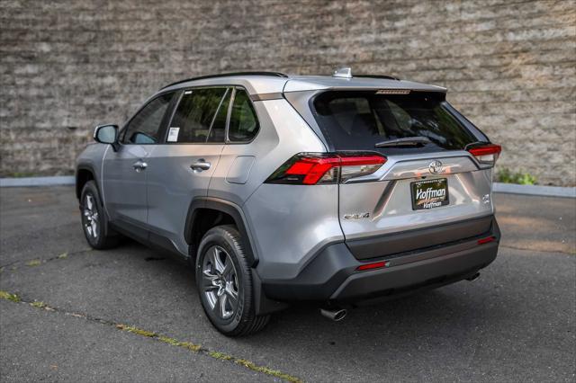 Photo of 2025 Silver Sky Metallic Toyota RAV4