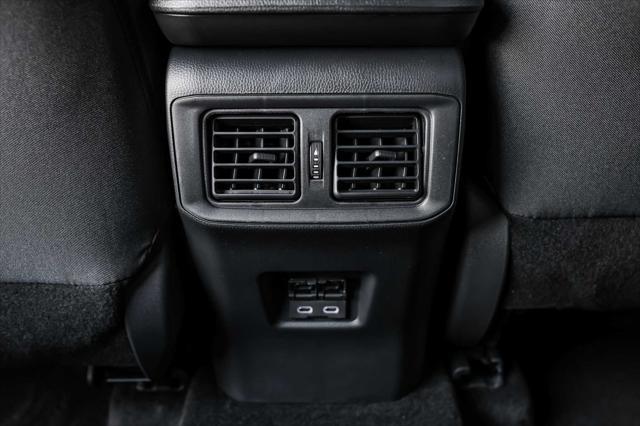 Photo of 2025 Silver Sky Metallic Toyota RAV4