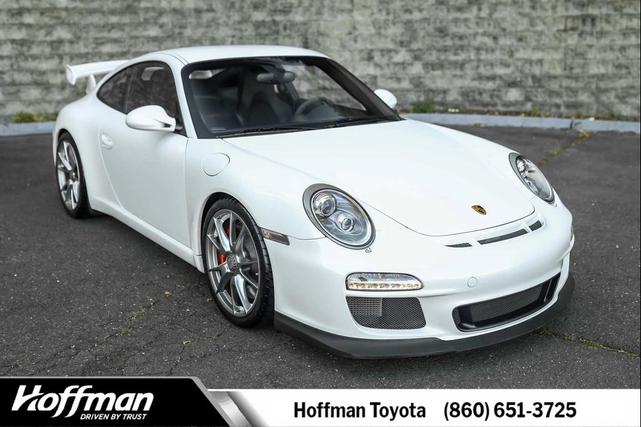 Photo of 2010 White Porsche 911