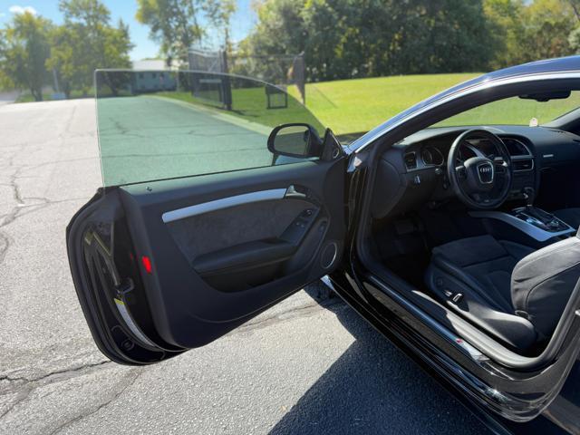 Photo of 2009 Brilliant Black Audi A5