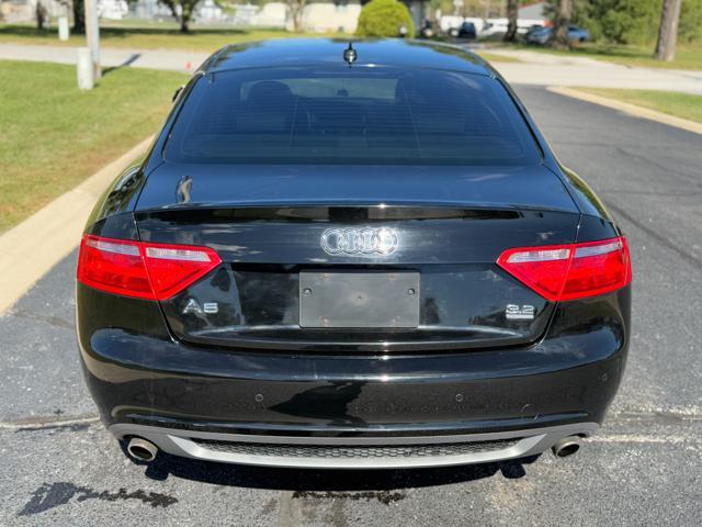Photo of 2009 Brilliant Black Audi A5