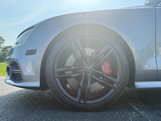 Photo of 2014 Gray Audi S7
