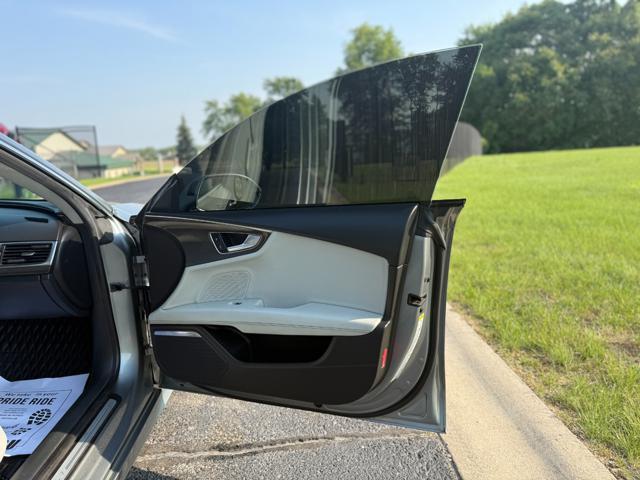 Photo of 2014 Gray Audi S7