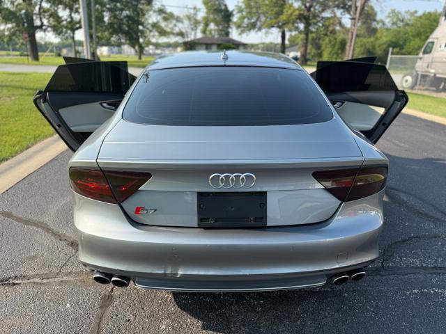 Photo of 2014 Gray Audi S7