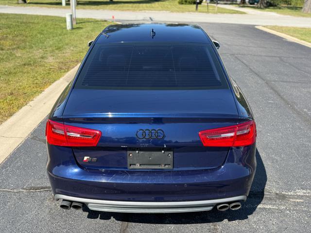 Photo of 2013 Blue Audi S6