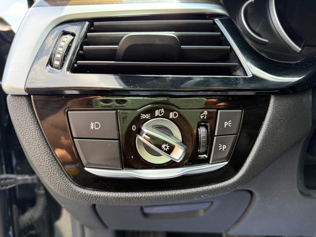 Photo of 2018 Black BMW 530