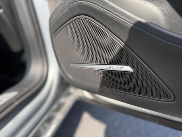 Photo of 2012 Gray Audi A8