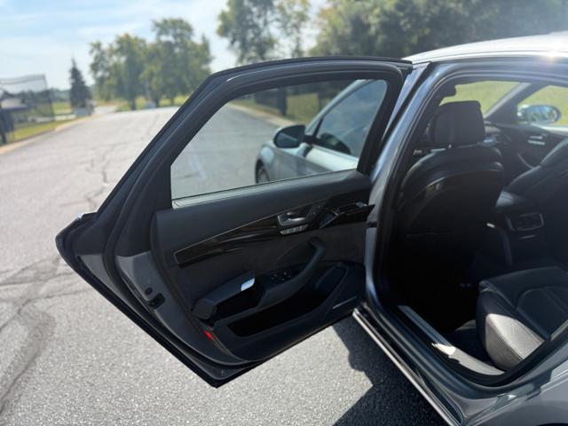 Photo of 2012 Gray Audi A8
