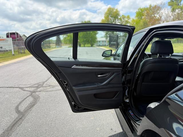 Photo of 2015 Black BMW 528