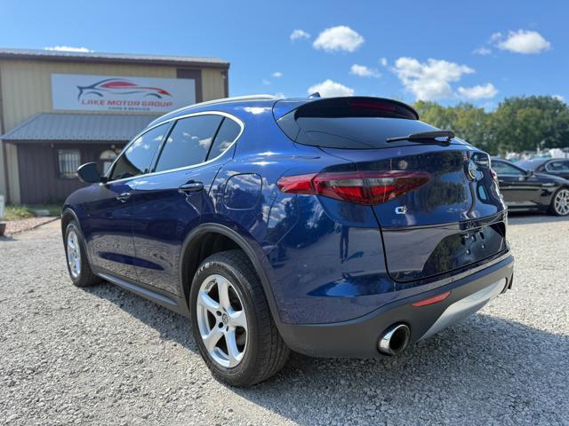 Photo of 2018 Montecarlo Blue Metallic Alfa Romeo Stelvio